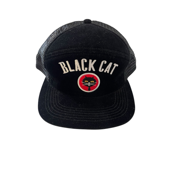 Supreme NWOT Black Cat Velvet Special Edition Trucker Hat Made In USA Snapback - Picture 1 of 6
